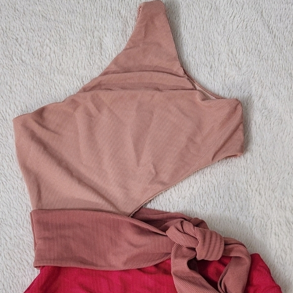 New!Beach Riot Claire One Piece Ribbed Swimsuit - Picture 9 of 12